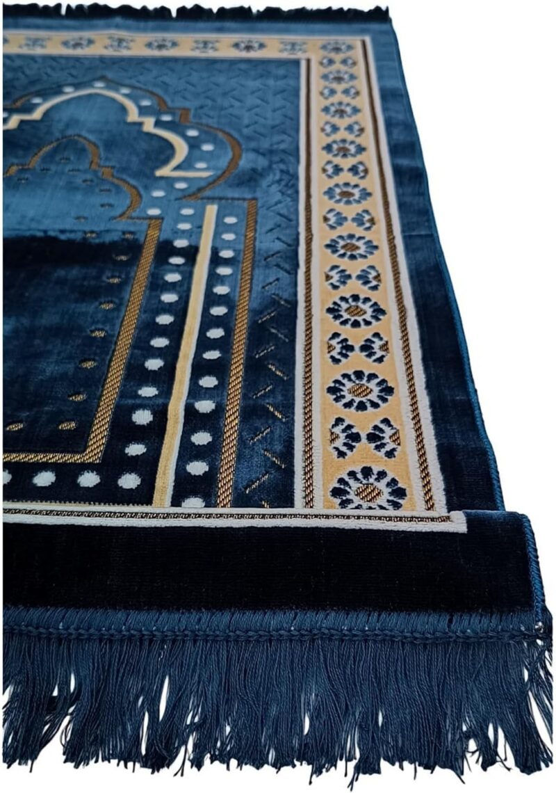 Prayer Mat Rug for Muslim Men. Women or Kids. Portable Praying Mat and Prayer Beads Sets for Islamic Gifts – Muslim Prayer Rug For Ramadan. Umrah. Hajj - Turkish Rug for Meditation and Worship (BLUE)
