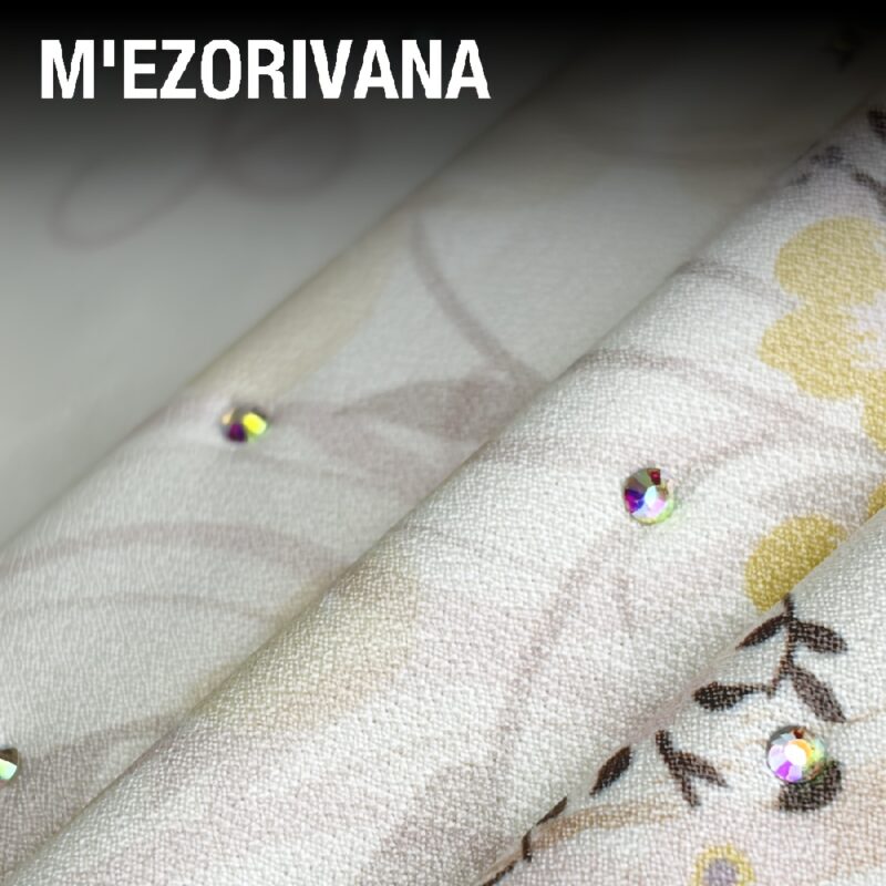 Muslim Headscarf Made of Chiffon Fabric, Offering a Sense of Fashion and Dignity, Suitable for Daily Prayers, with Beautiful Printed Patterns