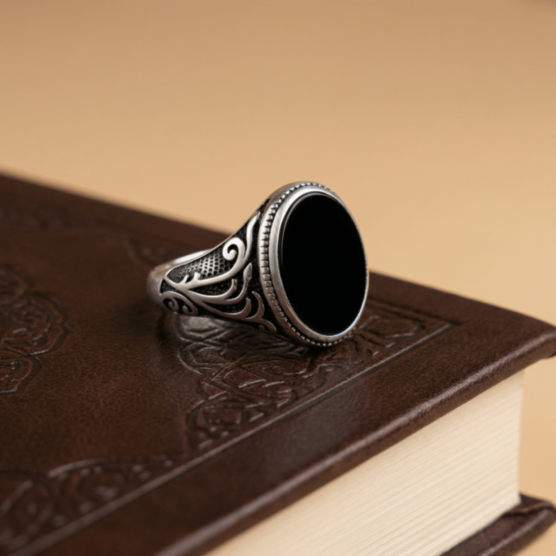 Yemeni Aqiq Silver Ring
